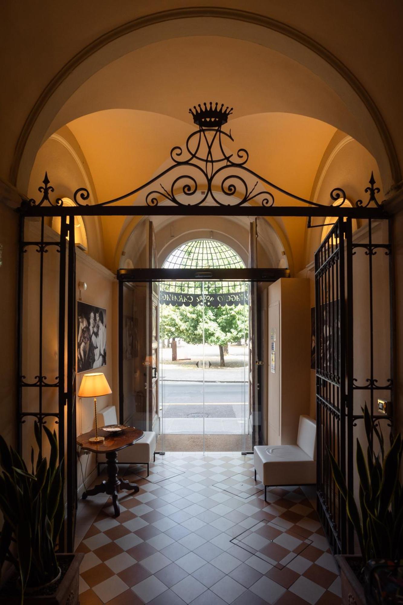 Caravaggio Hotel Florencia
